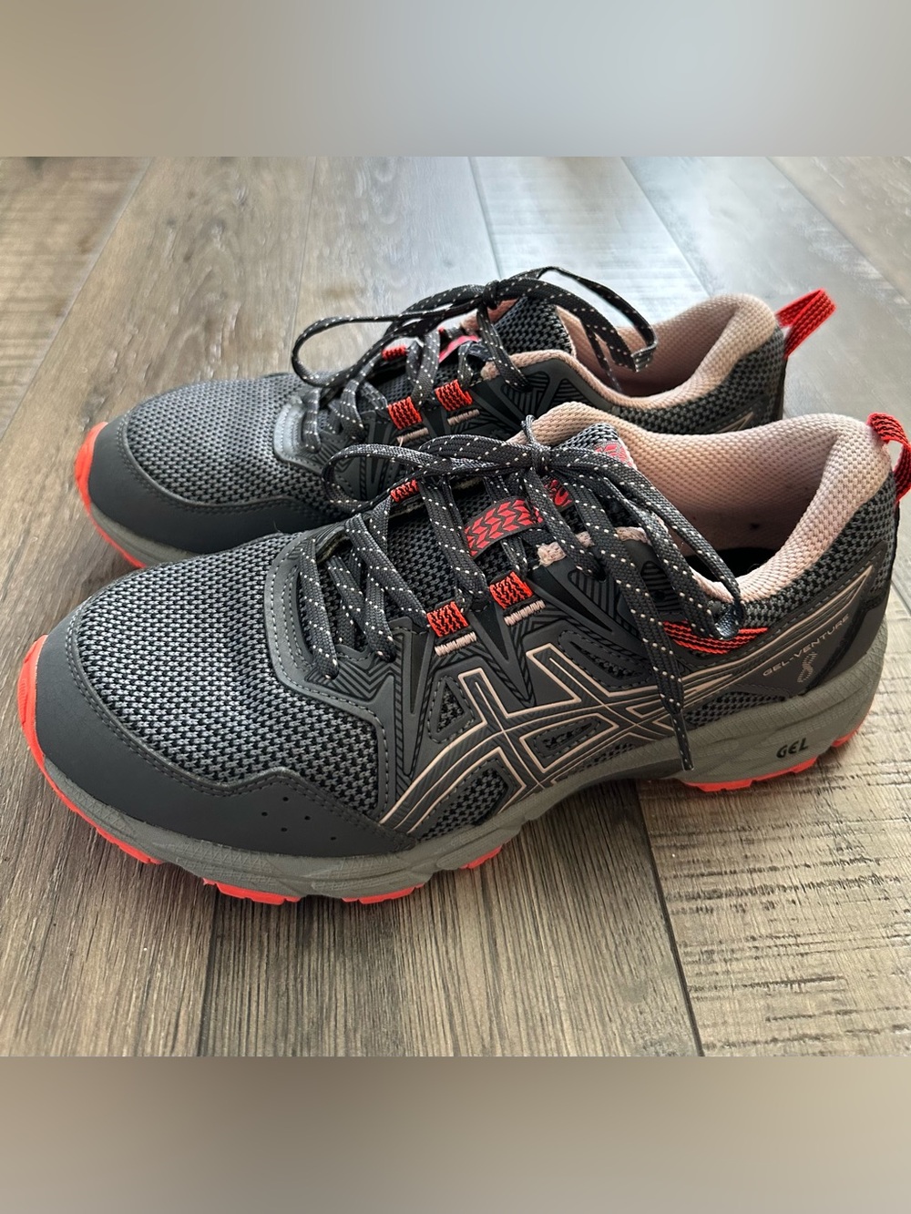 ASICS GEL-Venture 8 Women Trail Running Shoes Carrier Grey Ginger Peach Size 8